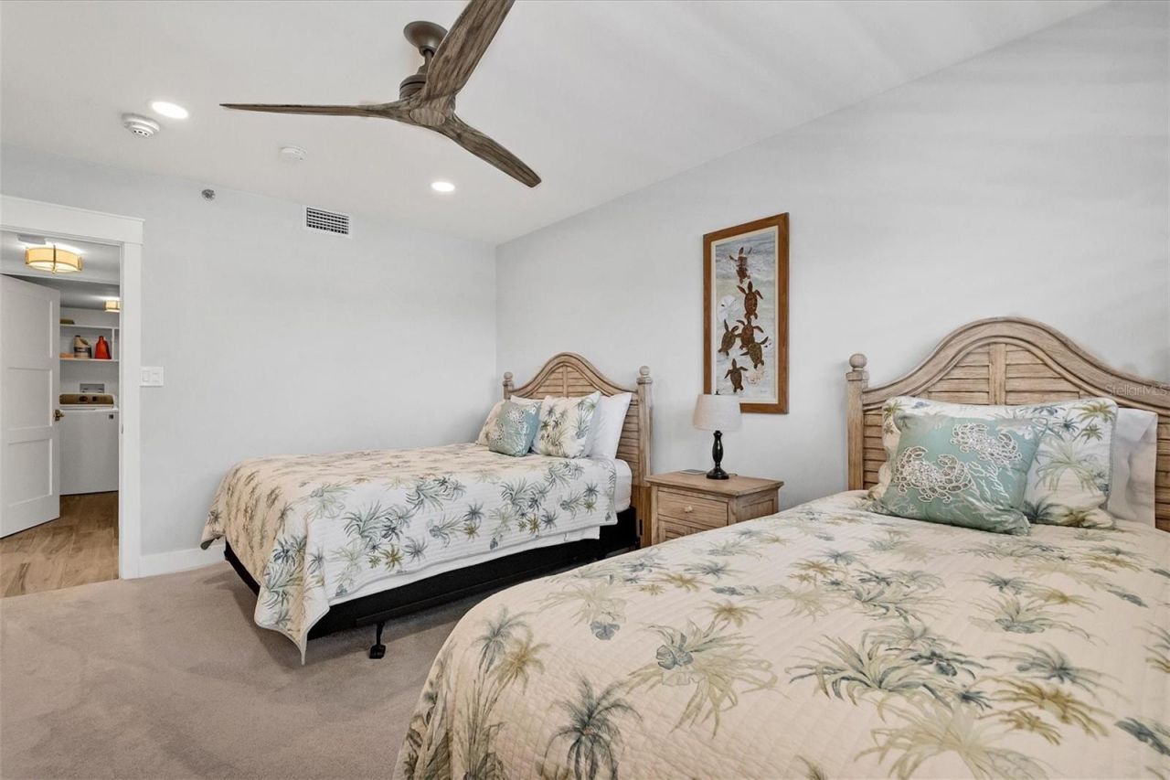 5740 Midnight Pass Road, Unit 303F, Sarasota, FL 34242 Photo