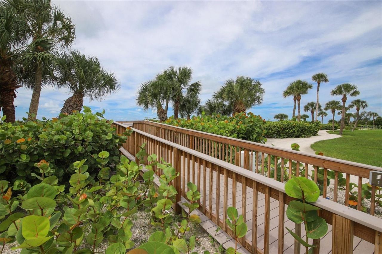 5740 Midnight Pass Road, Unit 303F, Sarasota, FL 34242 Photo