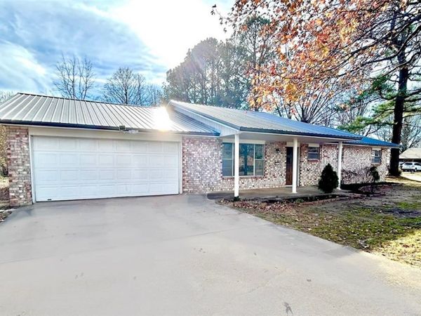 307 Terry Avenue, Springdale, AR 72764