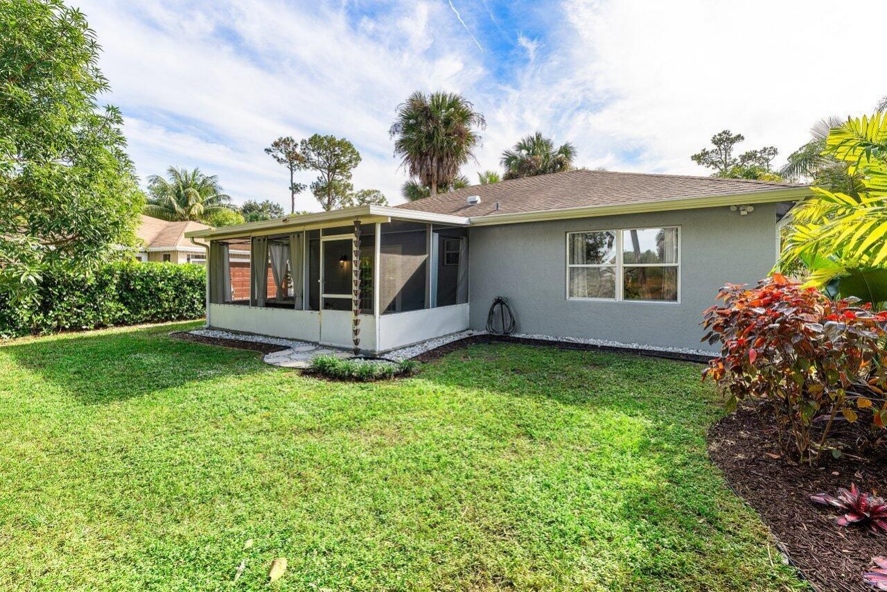 5418 Club Circle, Haverhill, FL 33415 Photo