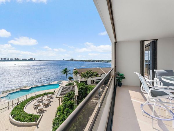 100 Lakeshore Drive, Unit 457, North Palm Beach, FL 33408