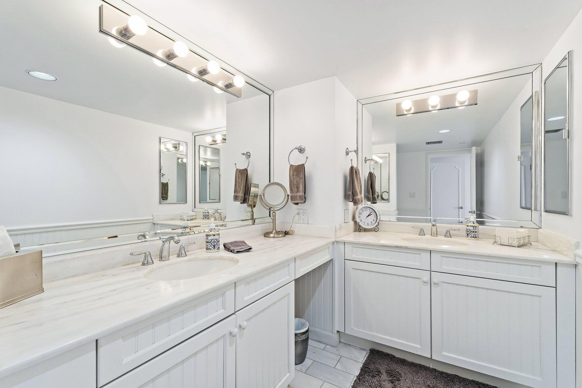 100 Lakeshore Drive, Unit 457, North Palm Beach, FL 33408 Photo