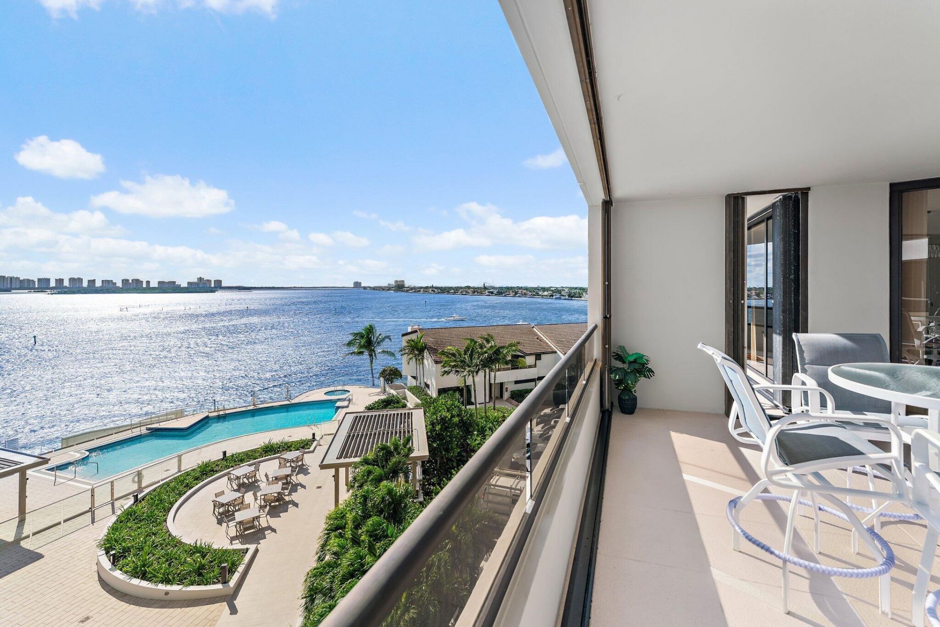 100 Lakeshore Drive, Unit 457, North Palm Beach, FL 33408 Photo