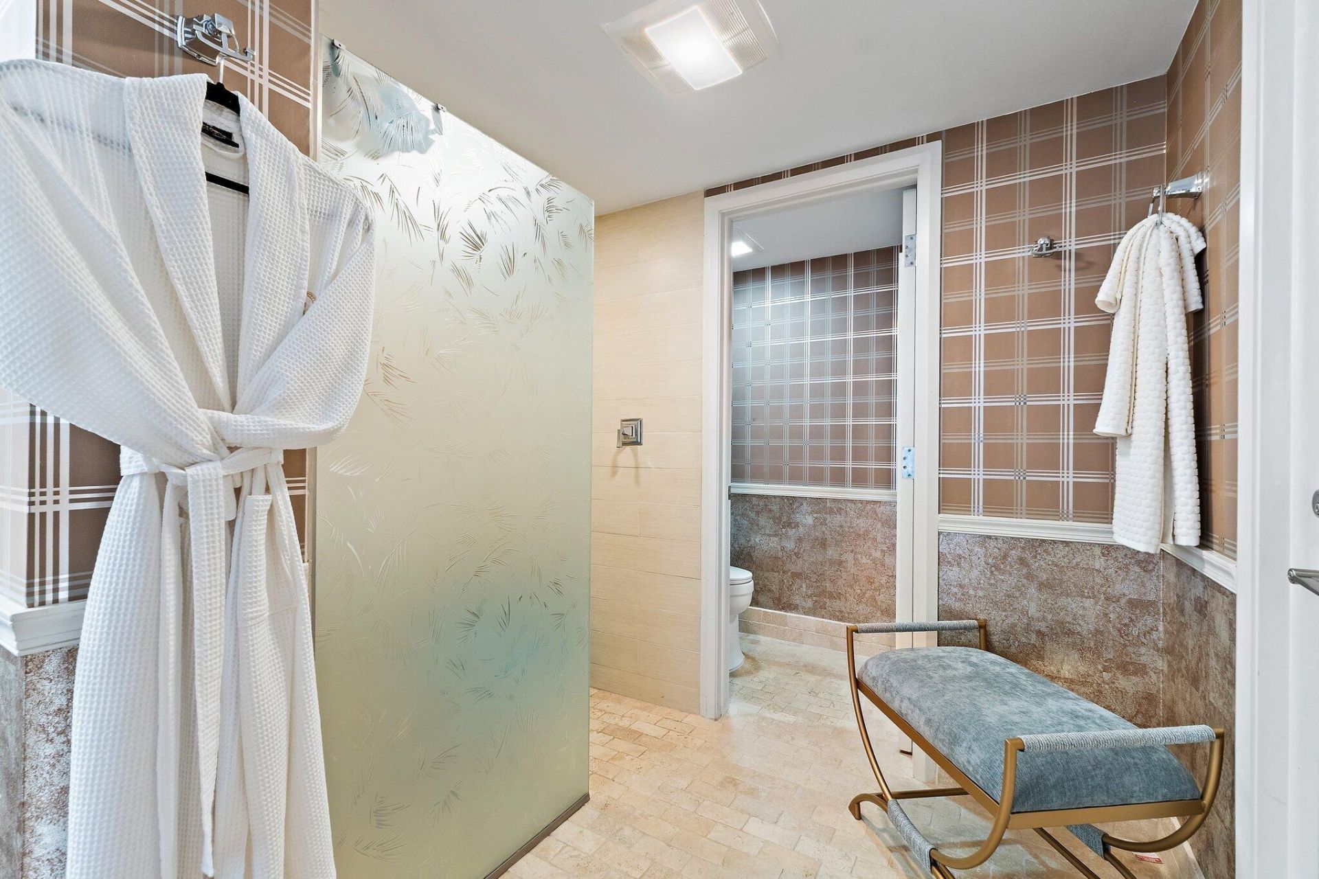 100 Lakeshore Drive, Unit 457, North Palm Beach, FL 33408 Photo