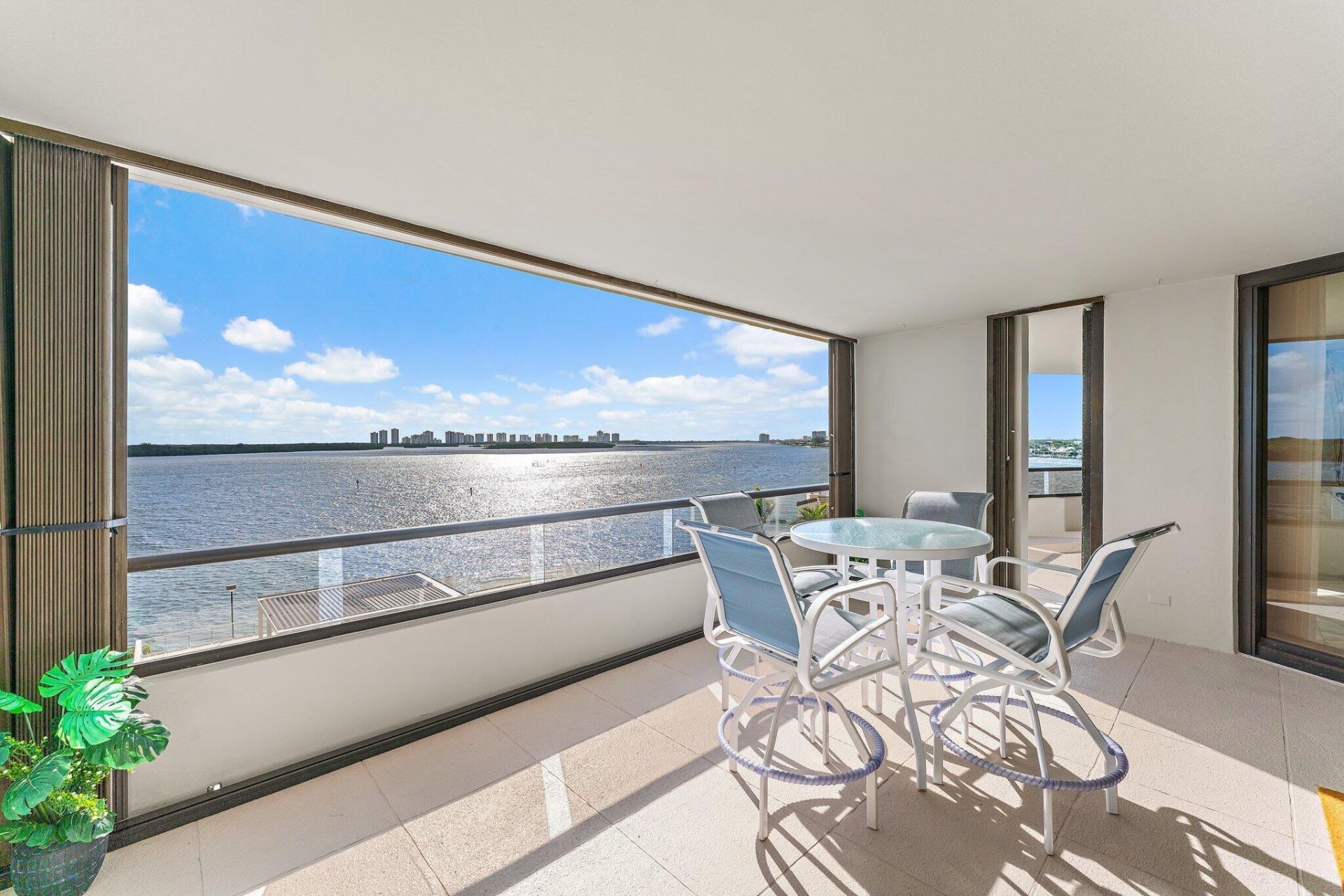 100 Lakeshore Drive, Unit 457, North Palm Beach, FL 33408 Photo