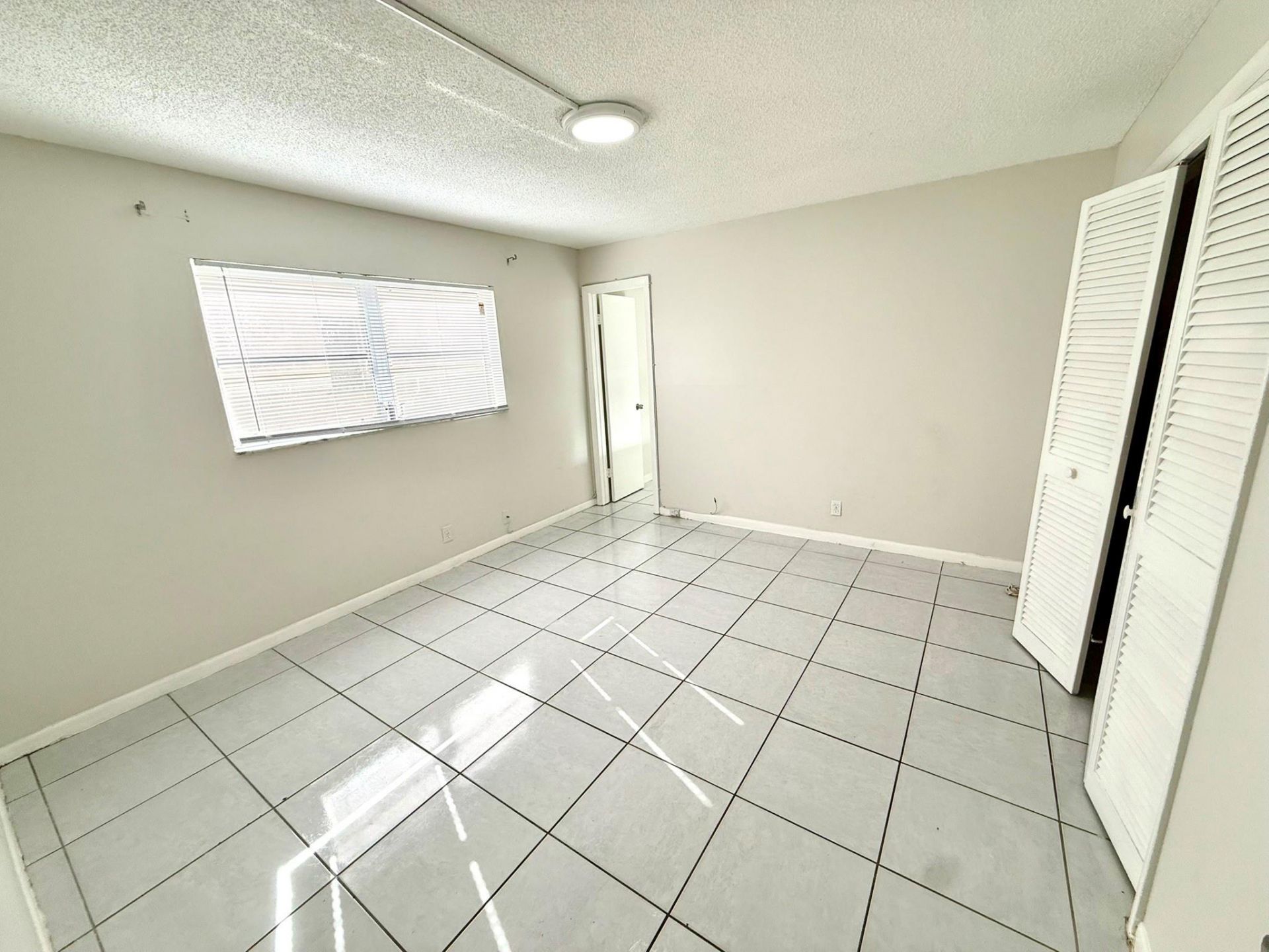 3880 Woodside Drive, Coral Springs, FL 33065 Photo