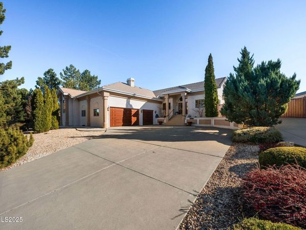 1205 Greensburg Circle, Reno, NV 89509