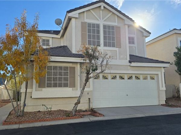 6675 Whistling Swan Way, Las Vegas, NV 89118