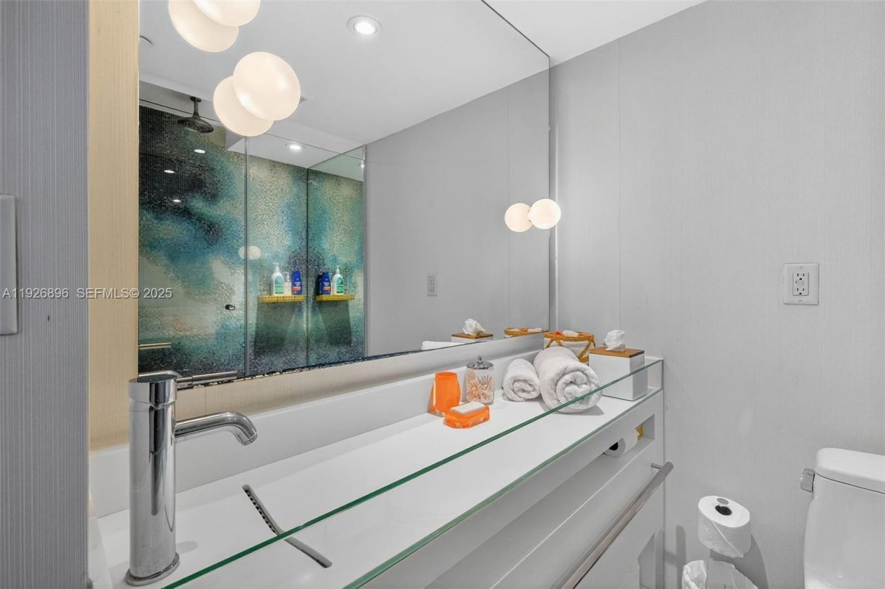 1100 West Ave, Unit 624, Miami Beach, FL 33139 Photo