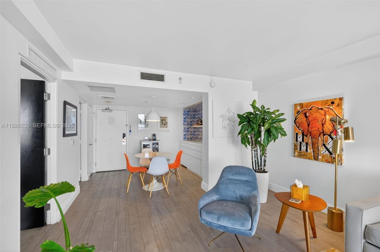 1100 West Ave, Unit 624, Miami Beach, FL 33139 Photo