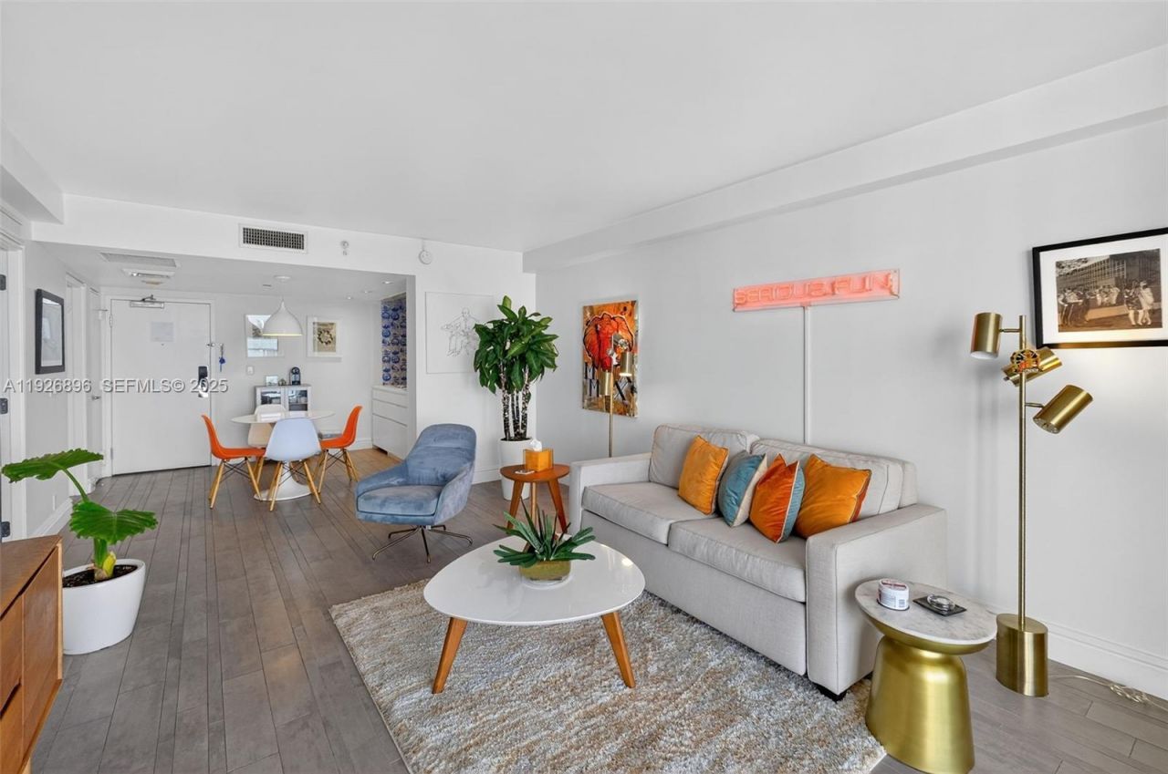 1100 West Ave, Unit 624, Miami Beach, FL 33139 Photo