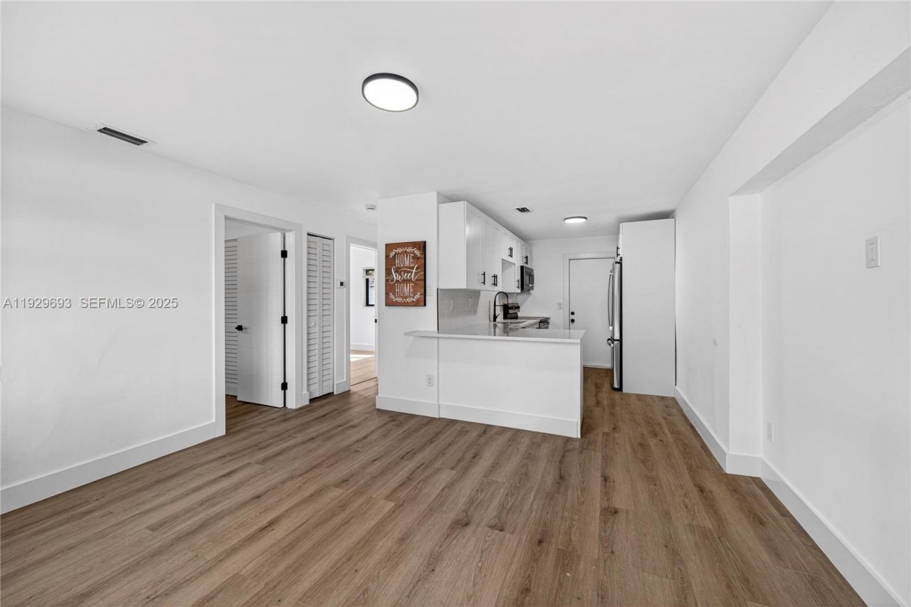 2633 NE 13th Ave, Unit 1, Pompano Beach, FL 33064 Photo