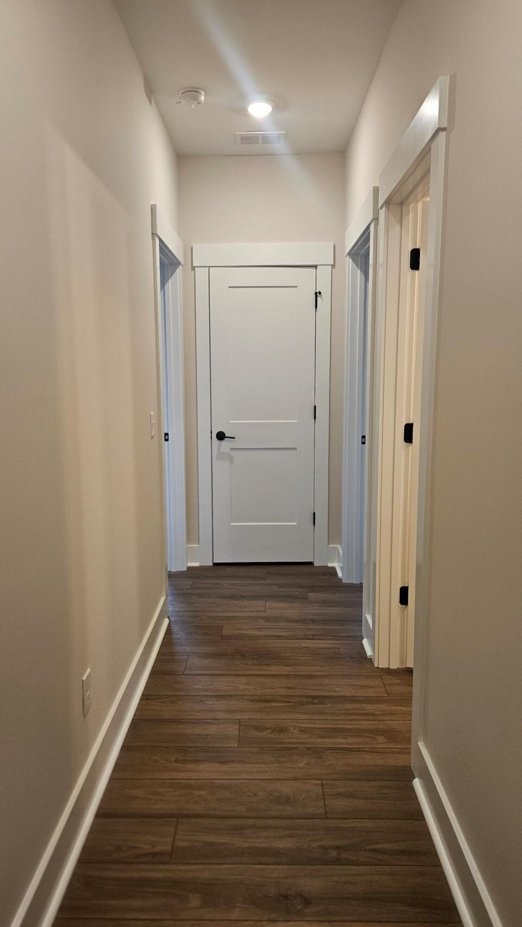 255 Huguenot Trail Photo 11