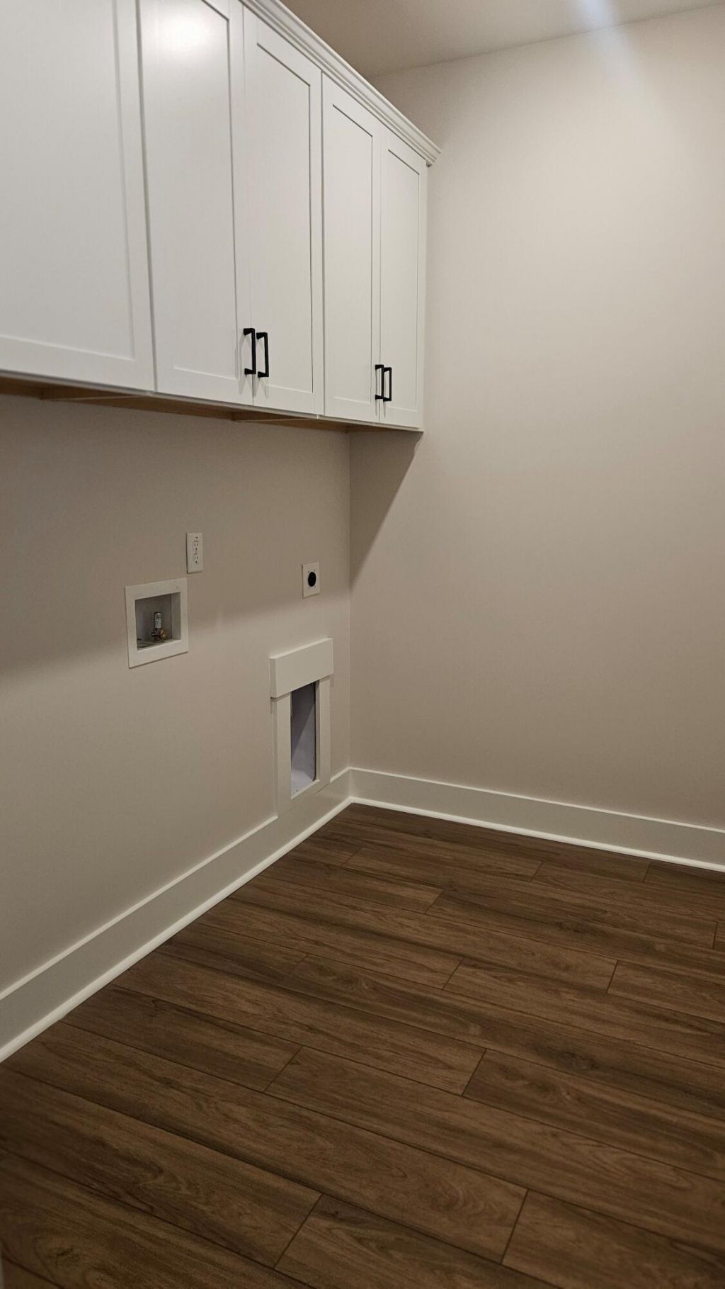 255 Huguenot Trail Photo 14