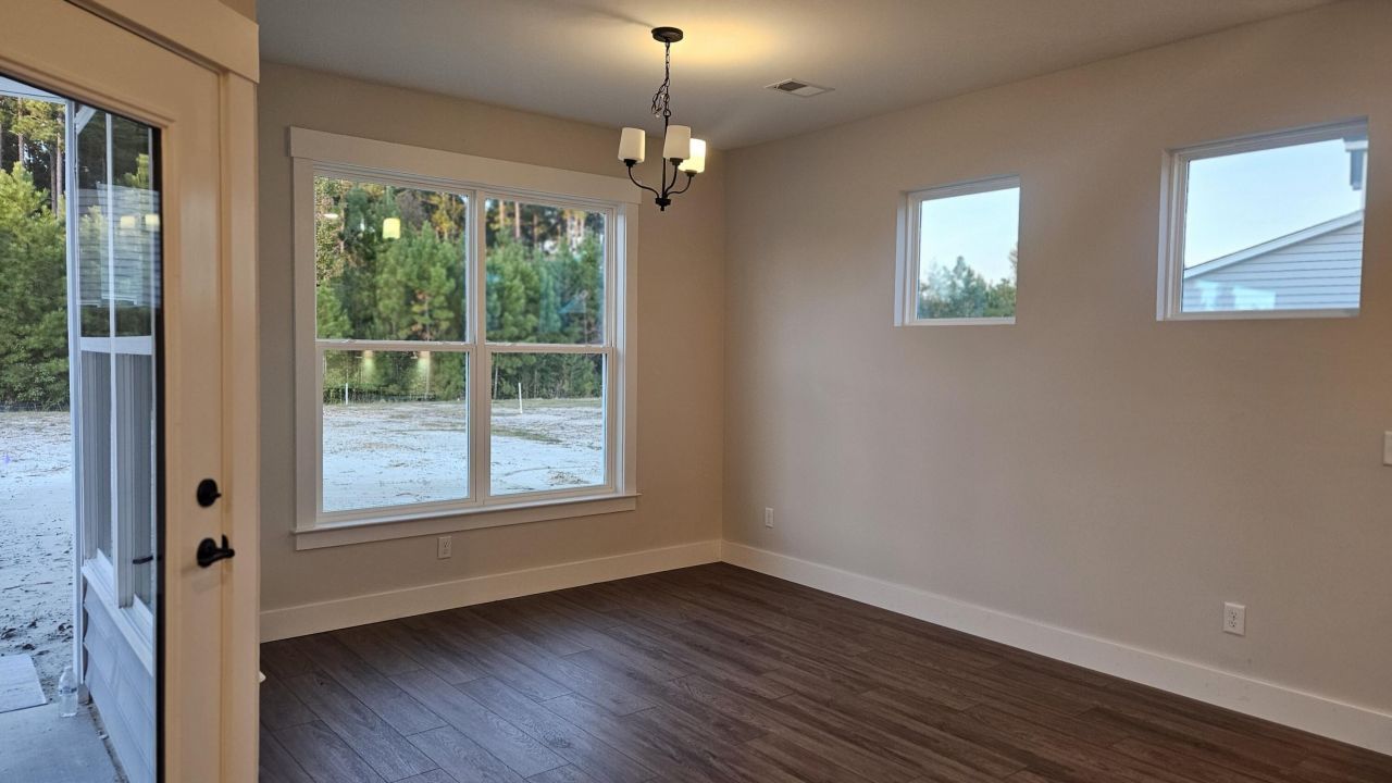 255 Huguenot Trail Photo 16