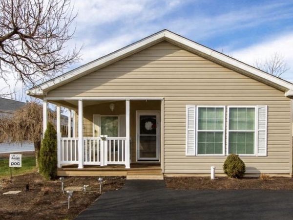 303 CARVER LANE, ROYERSFORD, PA 19468