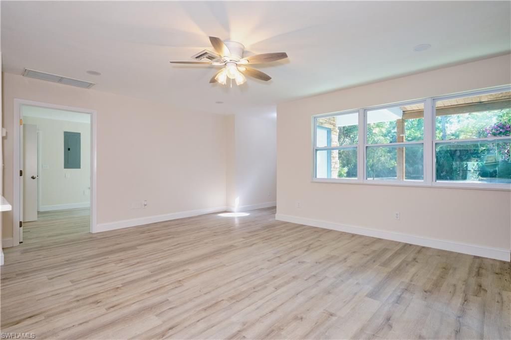 221 18th Ave Nw, Naples, FL 34120 Photo