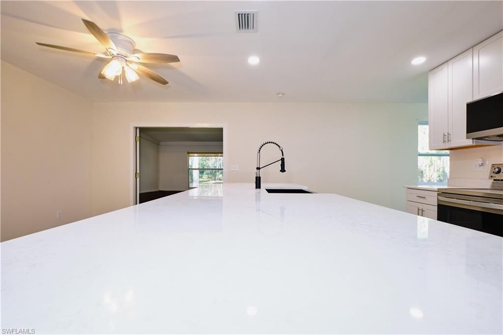 221 18th Ave Nw, Naples, FL 34120 Photo