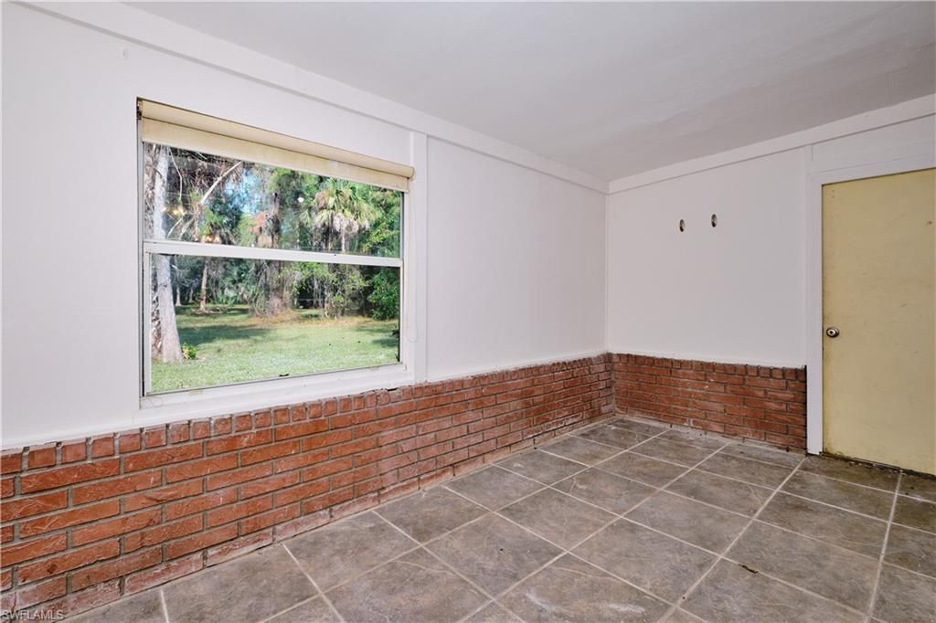221 18th Ave Nw, Naples, FL 34120 Photo