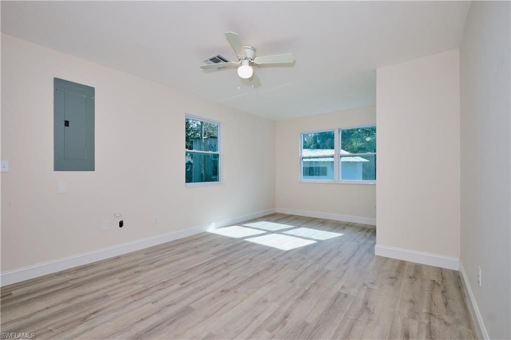 221 18th Ave Nw, Naples, FL 34120 Photo