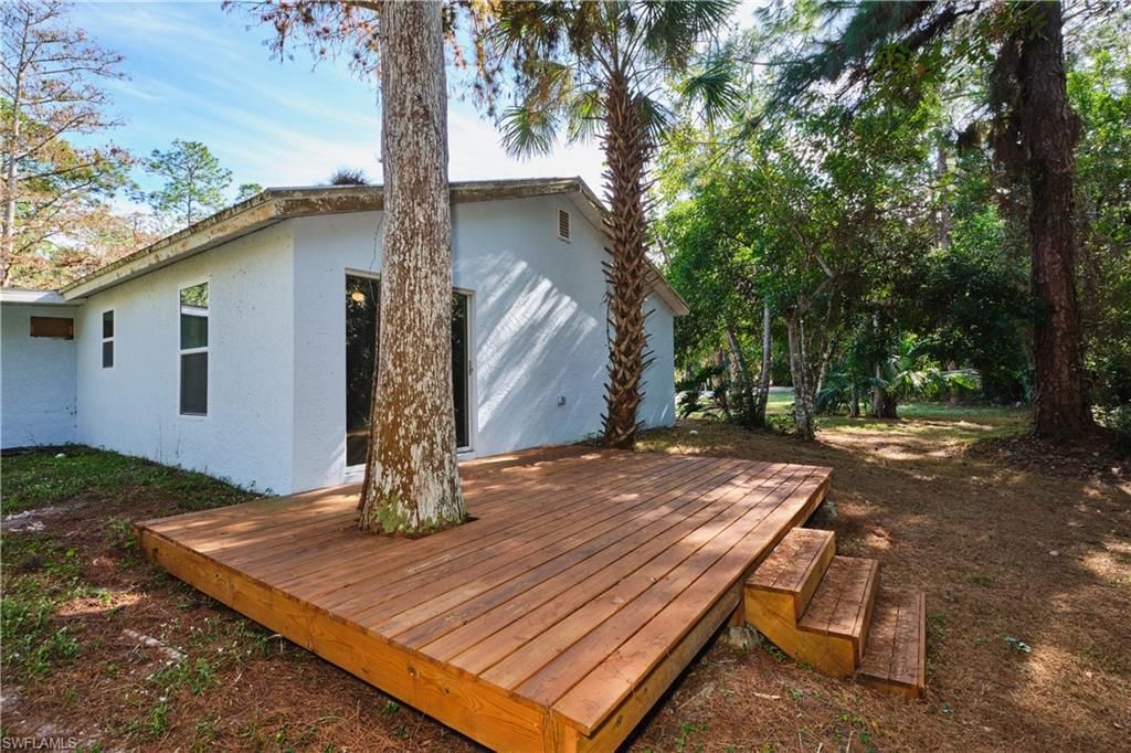 221 18th Ave Nw, Naples, FL 34120 Photo