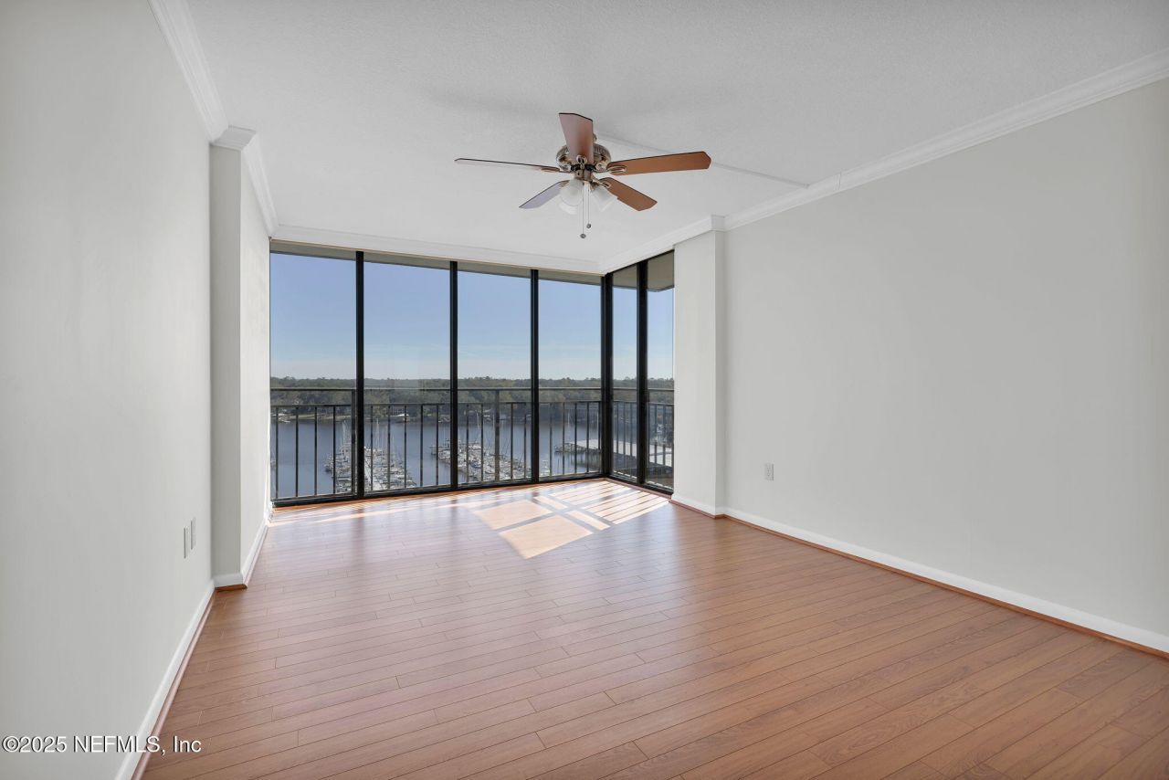 4401 Lakeside Drive, Unit 1204, Jacksonville, FL 32210 Photo