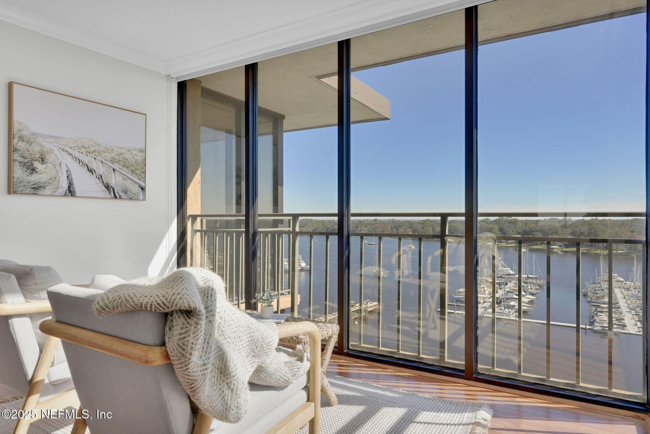 4401 Lakeside Drive, Unit 1204, Jacksonville, FL 32210 Photo