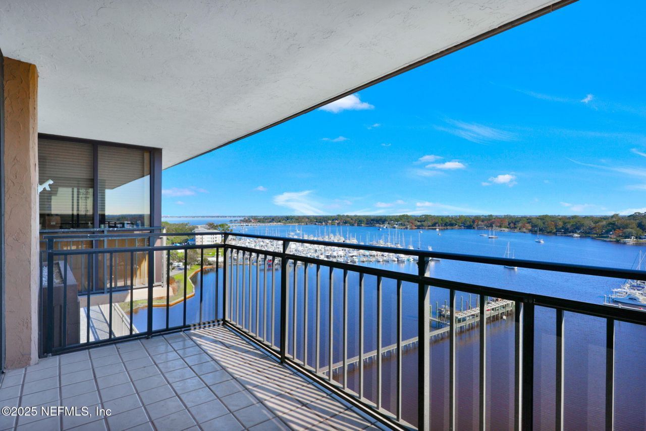 4401 Lakeside Drive, Unit 1204, Jacksonville, FL 32210 Photo