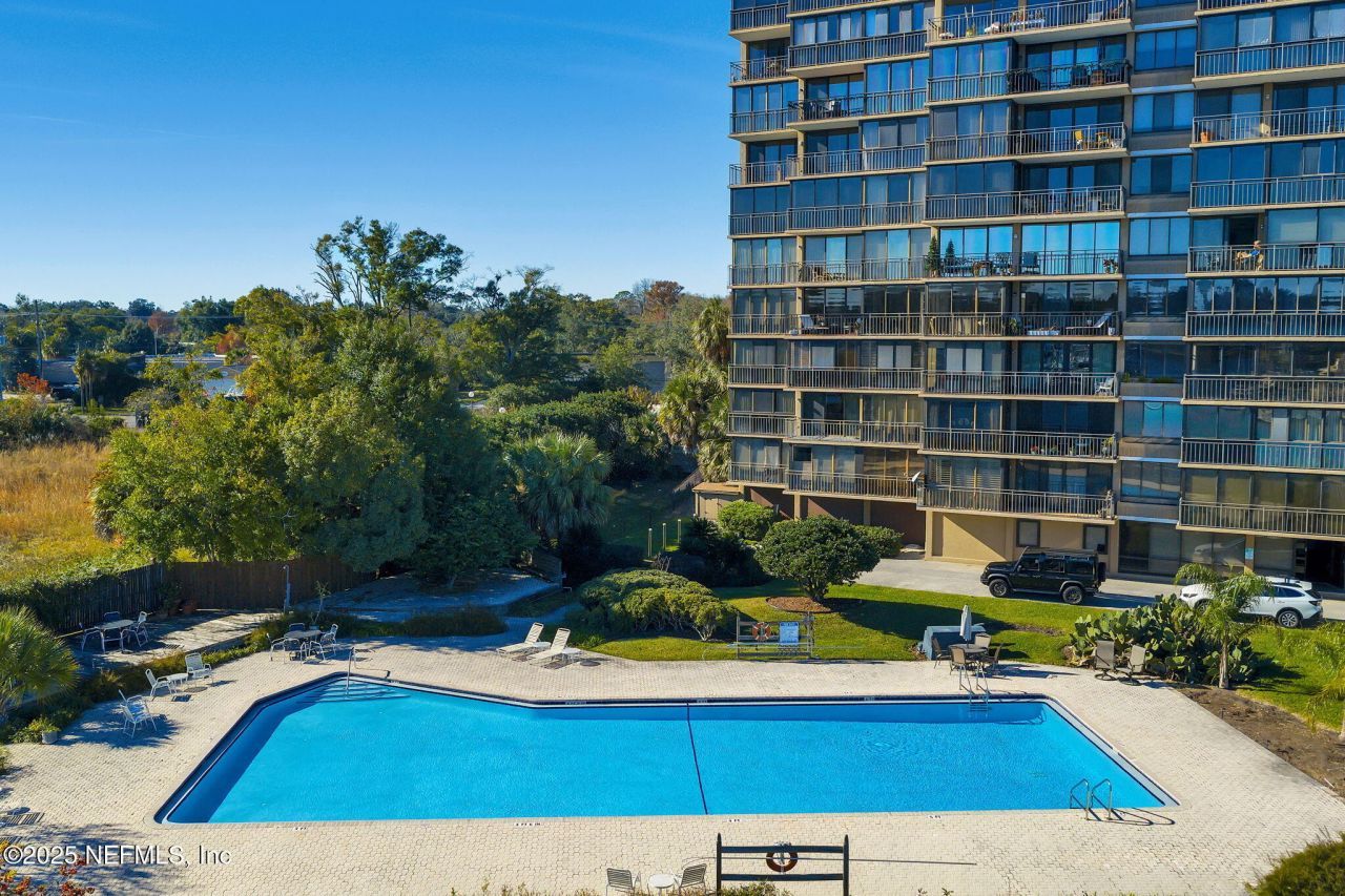 4401 Lakeside Drive, Unit 1204, Jacksonville, FL 32210 Photo