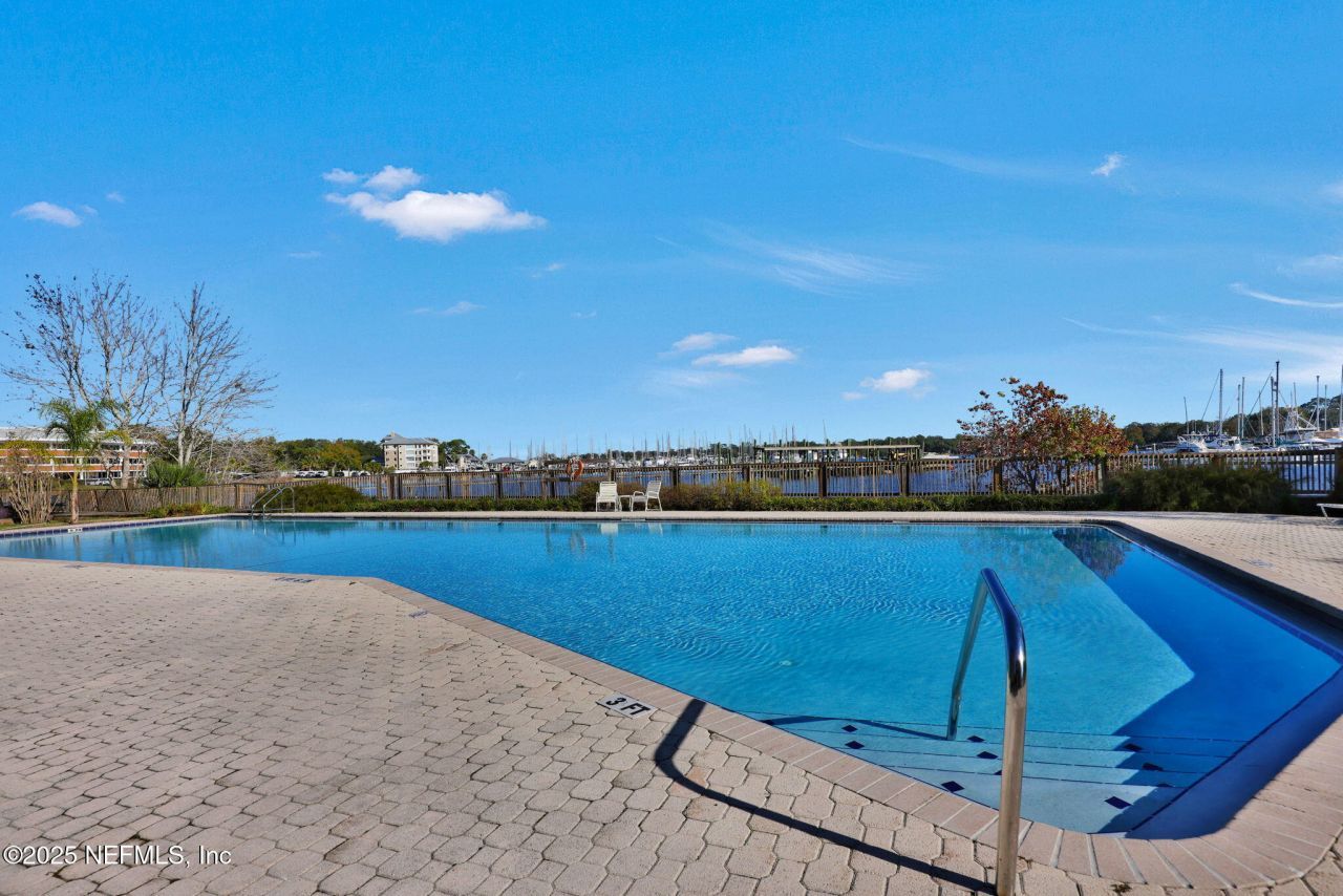 4401 Lakeside Drive, Unit 1204, Jacksonville, FL 32210 Photo