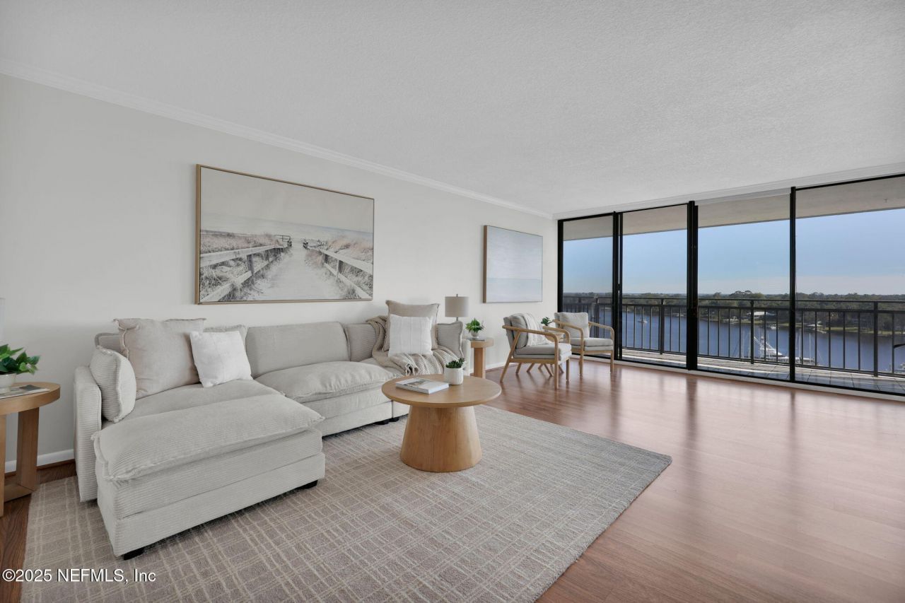 4401 Lakeside Drive, Unit 1204, Jacksonville, FL 32210 Photo