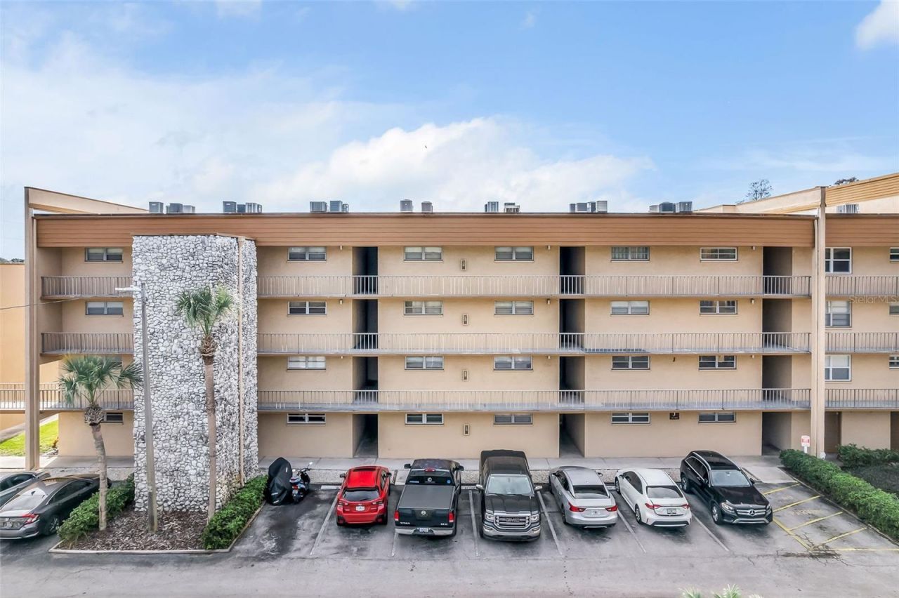 5820 N Church Avenue, Unit 239, Tampa, FL 33614 Main Photo