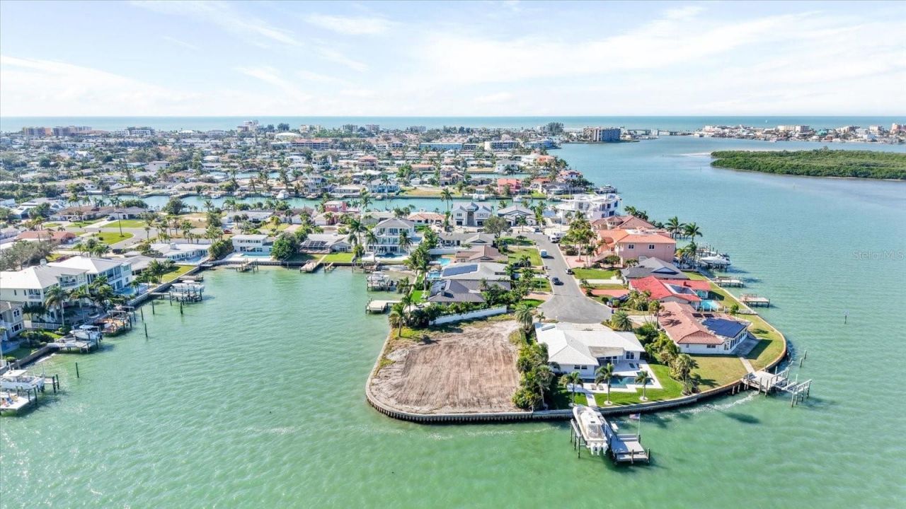 745 126th Avenue, Treasure Island, FL 33706 Photo