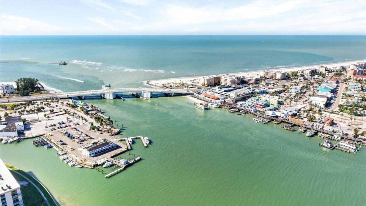 745 126th Avenue, Treasure Island, FL 33706 Photo