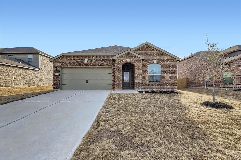 2215 Dahlia Way, Princeton, TX 75407 Main Photo