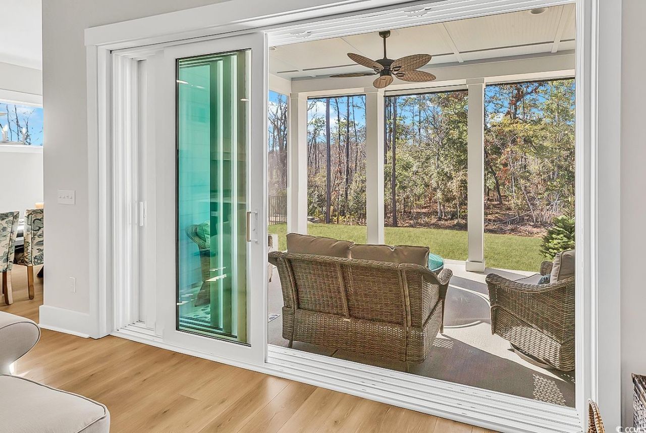 6488 Berg St. Photo 12