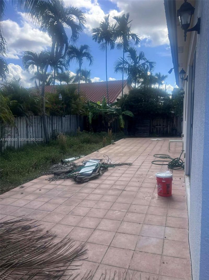 883 SW 142nd Pl, Miami, FL 33184 Photo