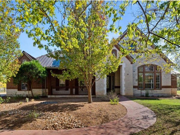 375 Colorado DR, Cedar Creek, TX 78612