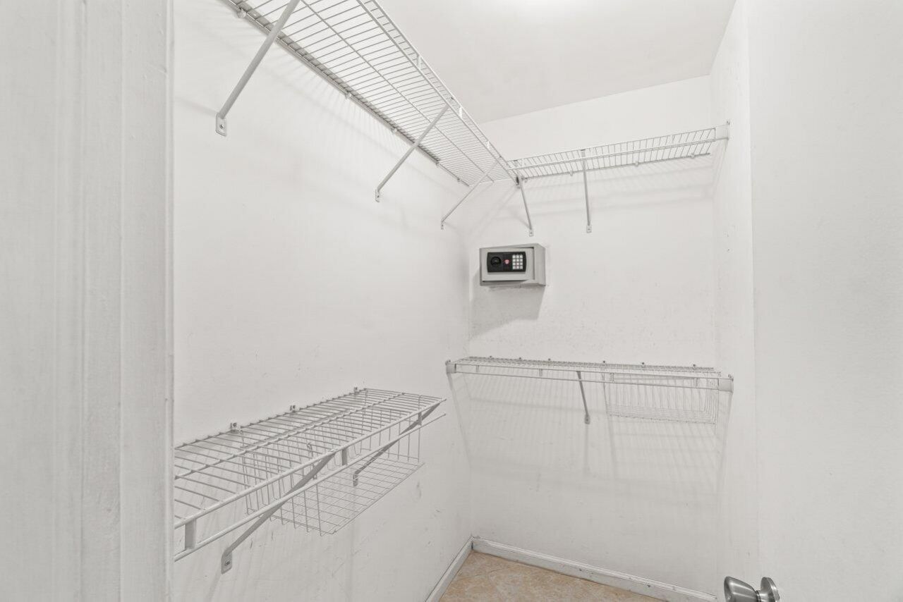 4888 Equestrian Circle, Unit B, Boynton Beach, FL 33436 Photo