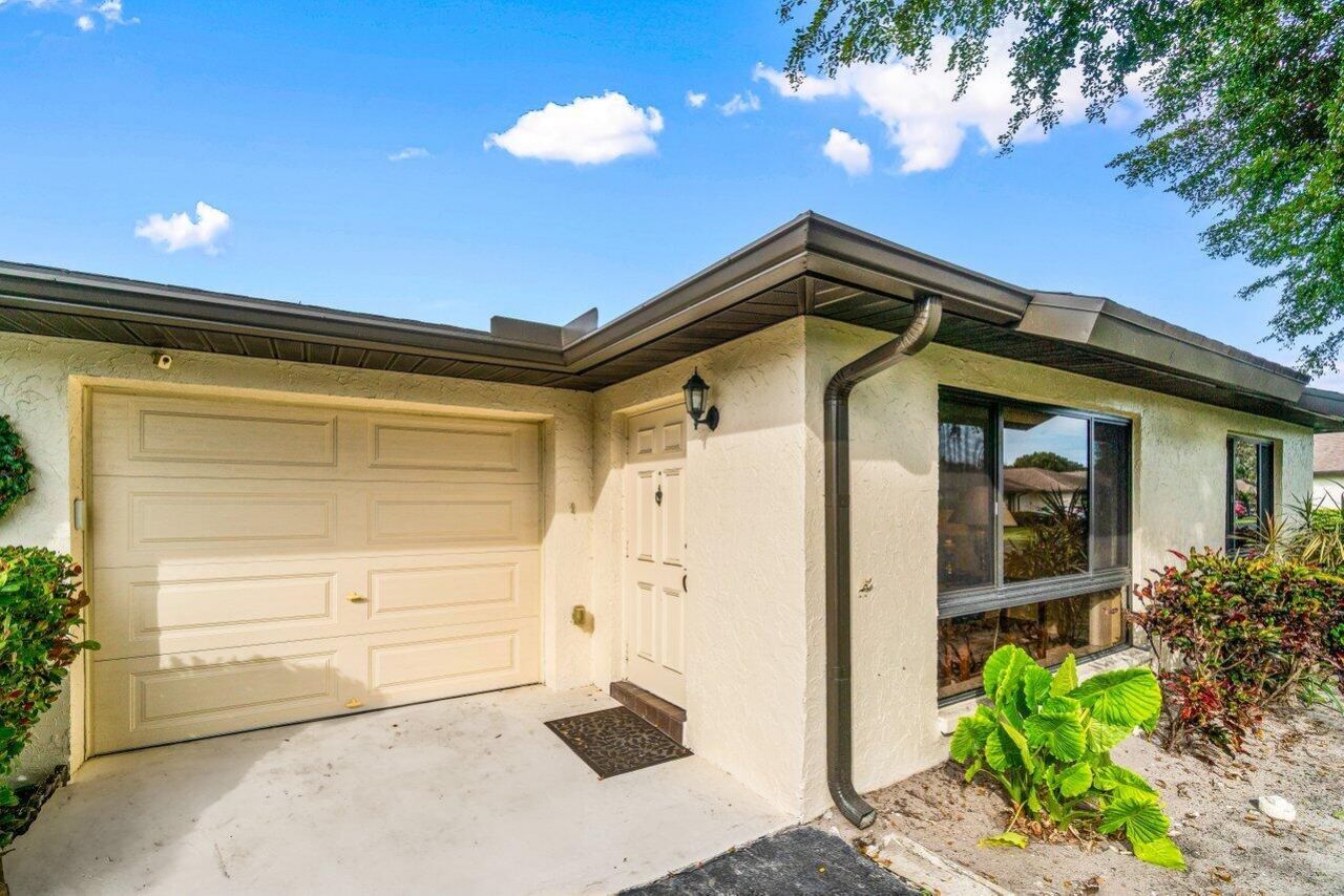 4888 Equestrian Circle, Unit B, Boynton Beach, FL 33436 Photo