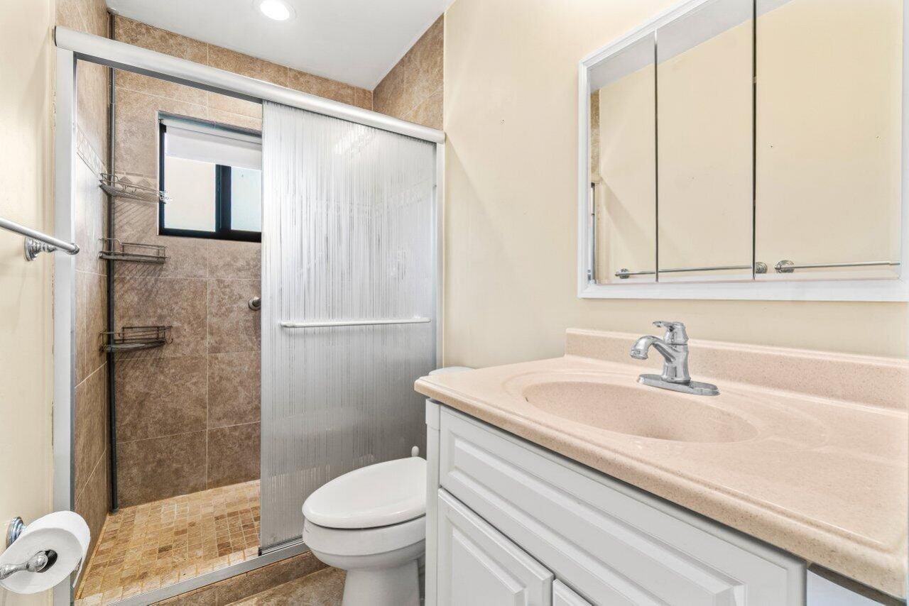 4888 Equestrian Circle, Unit B, Boynton Beach, FL 33436 Photo