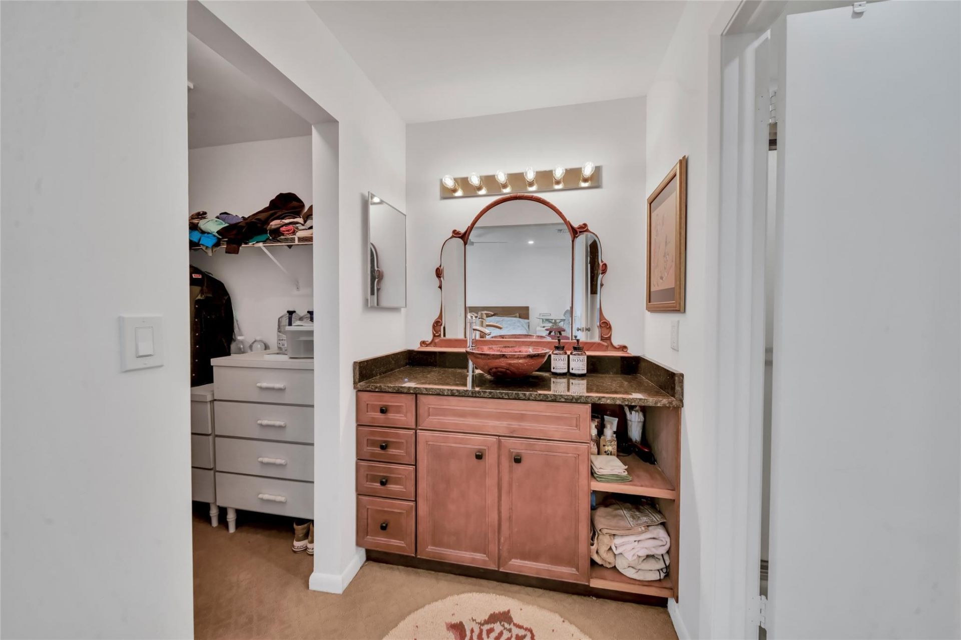 200 NE 17th Court, Unit 805, Fort Lauderdale, FL 33305 Photo