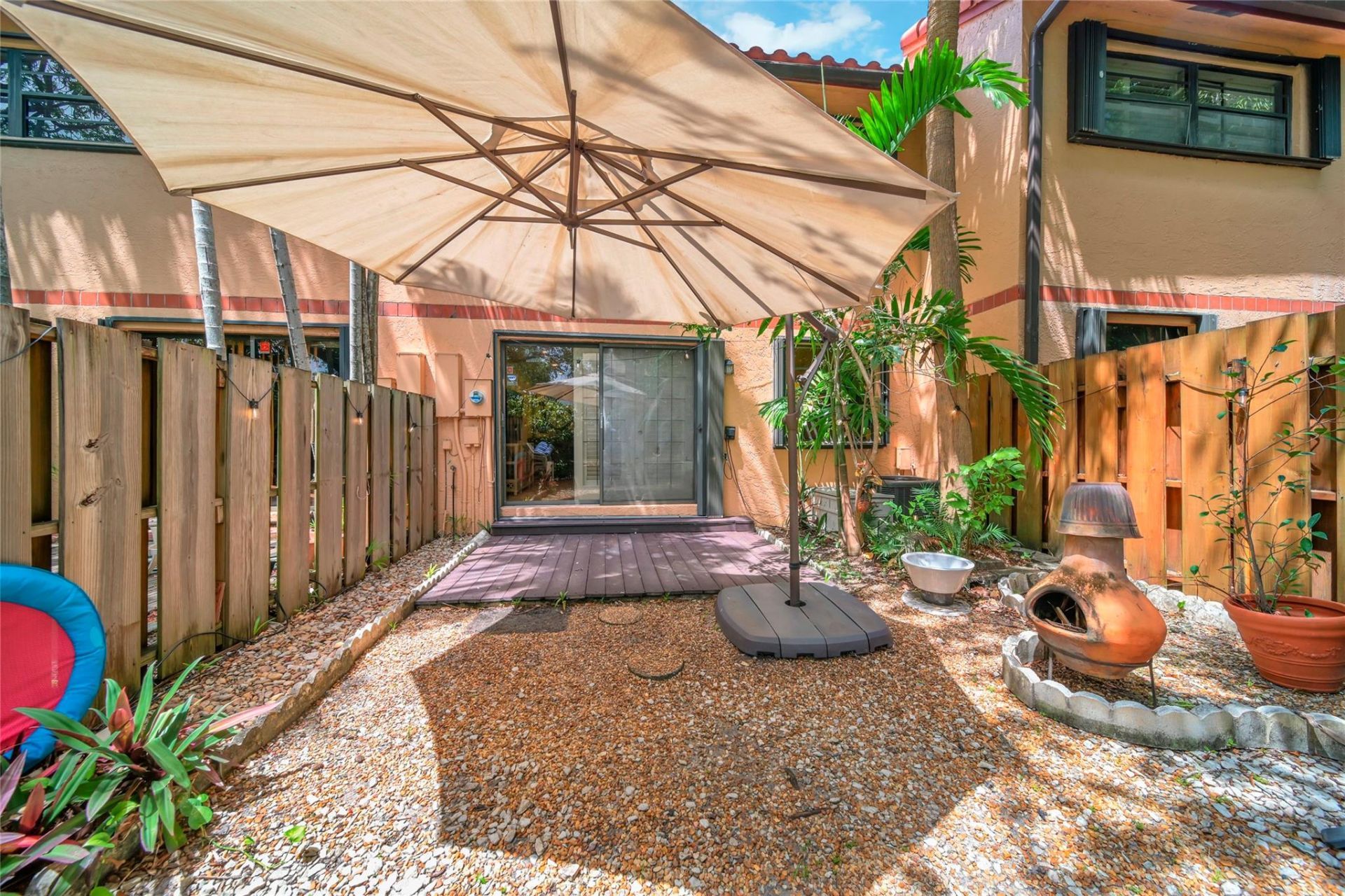 200 NE 17th Court, Unit 805, Fort Lauderdale, FL 33305 Photo