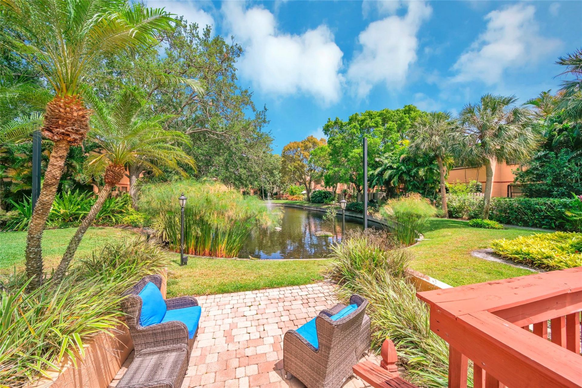 200 NE 17th Court, Unit 805, Fort Lauderdale, FL 33305 Photo