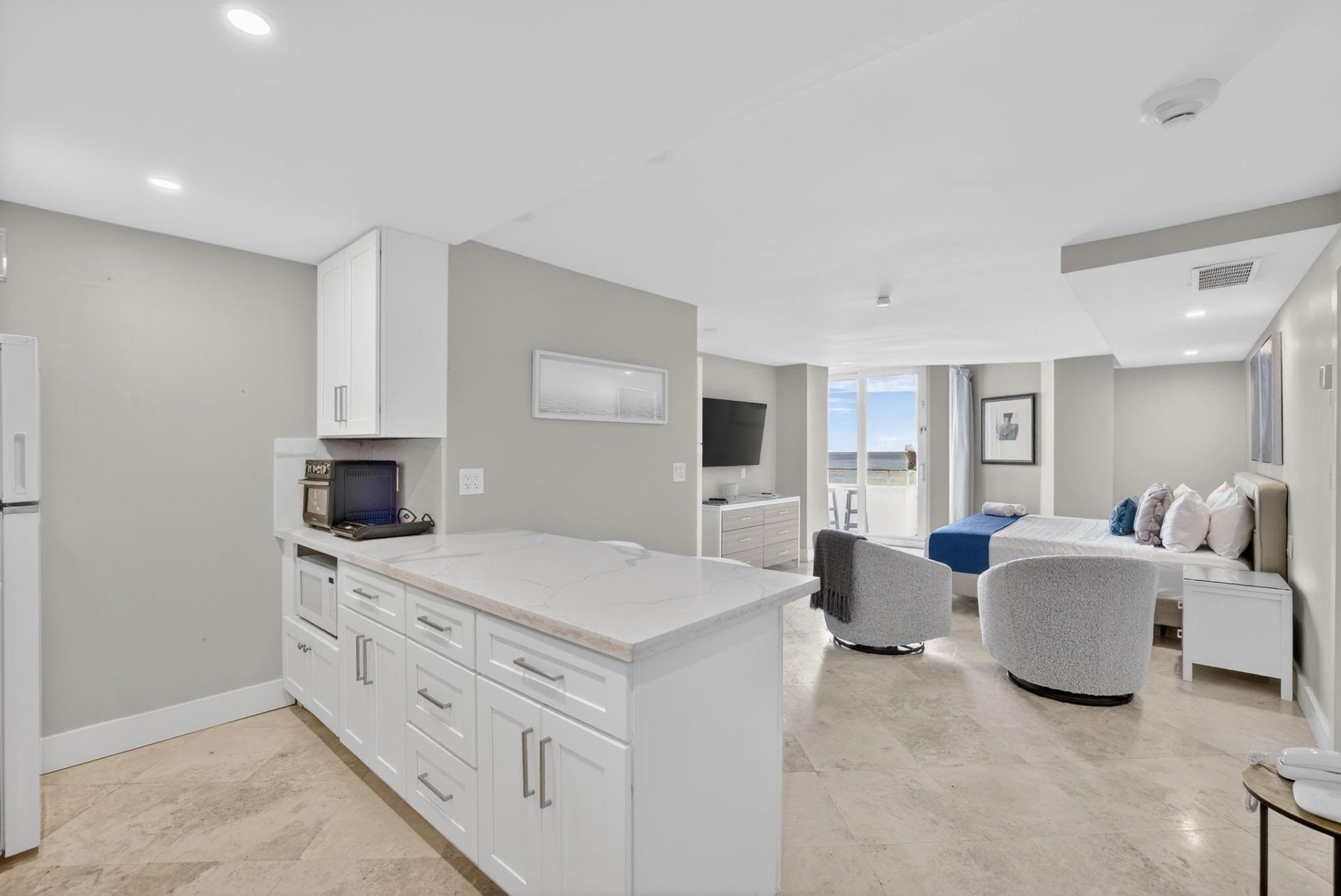 4040 Galt Ocean Drive, Unit 708, Fort Lauderdale, FL 33308 Photo