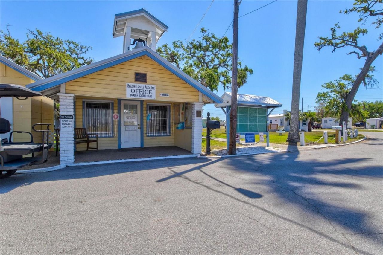 12 Lafayette Street, Bradenton, FL 34208 Photo