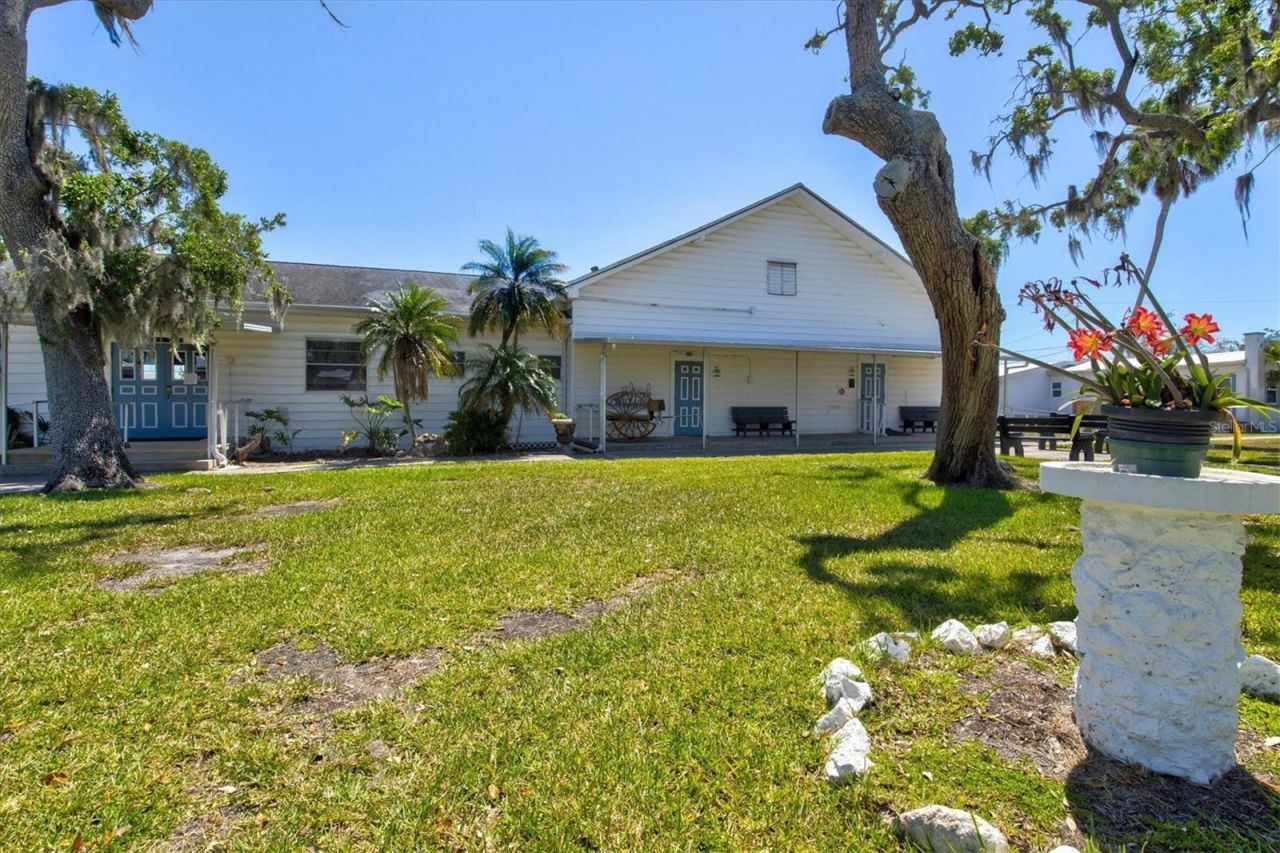 12 Lafayette Street, Bradenton, FL 34208 Photo