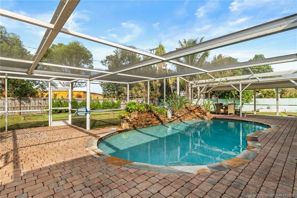 1425 SE San Sovina Terrace, Port Saint Lucie, FL 34952 Photo