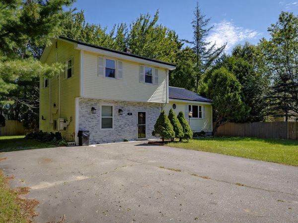 17 Mcdonald Avenue, Ellsworth, ME 04605