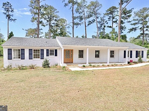 2416 Westwood Drive, Valdosta, GA 31601